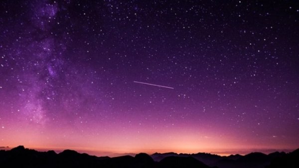 Загадай желание: можно ли будет наблюдать на Алтае последний яркий звездопад в году?