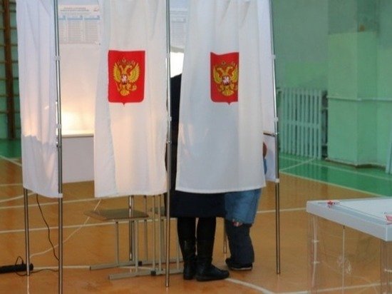 Стало известно, сколько избирателей Алтайского края могут голосовать за или против поправок в Конституцию