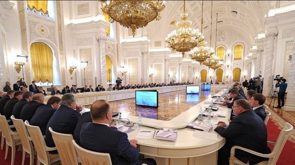 Владимир Путин доверил алтайскому губернатору место в президиуме Госсовета
