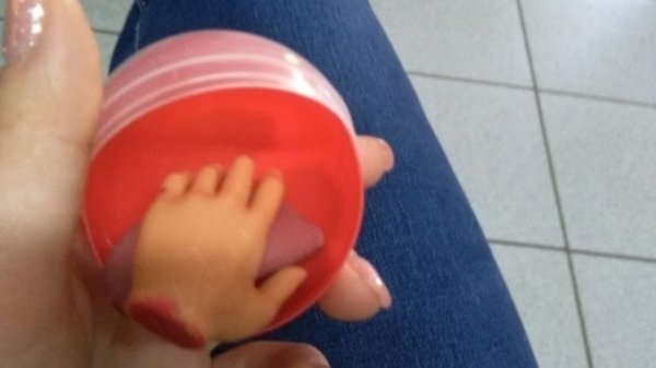 Руки, уши, языки. Сибирячка пожаловалась на игрушки в детской больнице