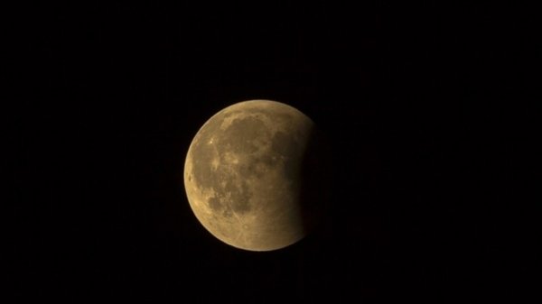 Жители Алтайского края в январе увидят первое лунное затмение 2020 года