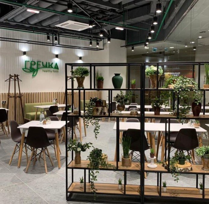 В ТРЦ «Галерея-Новосибирск» открылось кафе здорового питания «Гречка»