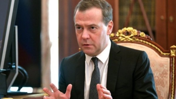 Для ушедшего в отставку Медведева введут новую должность