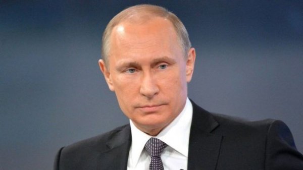 Владимир Путин внес в Госдуму законопроект о поправках в Конституцию