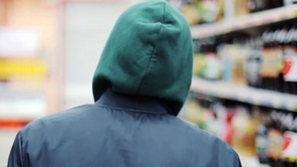 Подростка, который планировал устроить резню в кировской школе, вернули на учебу