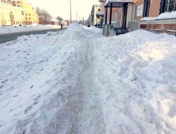 Томенко раскритиковал мэрии городов за уборку снега
