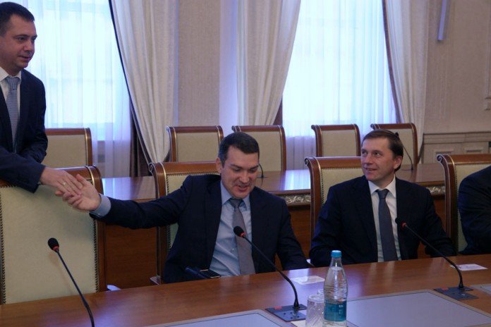 Новосибирские депутаты Госдумы в рейтинге полезности и переизбираемости
