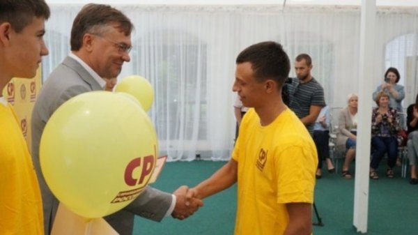 Стипендиат депутата Госдумы Терентьева стал олимпийским чемпионом по биатлону