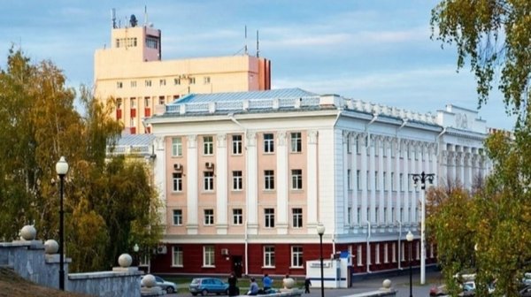 Академический размер: ректор АлтГУ расскажет о средней зарплате преподавателей в 56 тысяч рублей