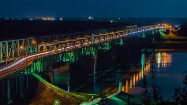 В Барнауле закрыли на ремонт старый мост через Обь на два года
