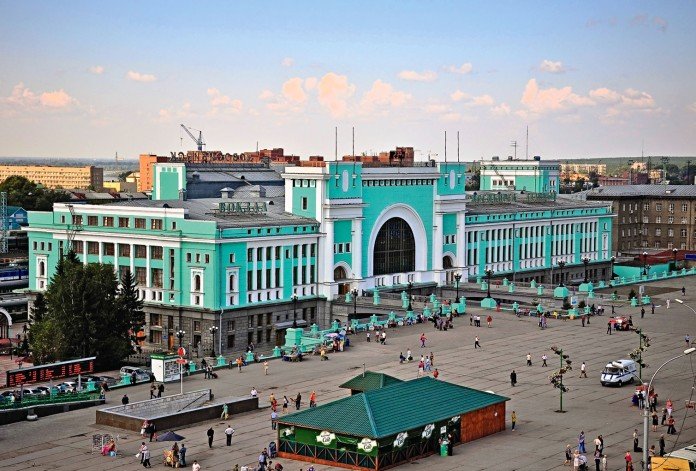Бывший начальник железнодорожной станции «Новосибирск-Главный» осужден за получение взяток