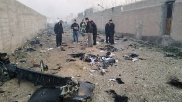 Версии крушения самолета в Иране: почему произошла авиакатастрофа?