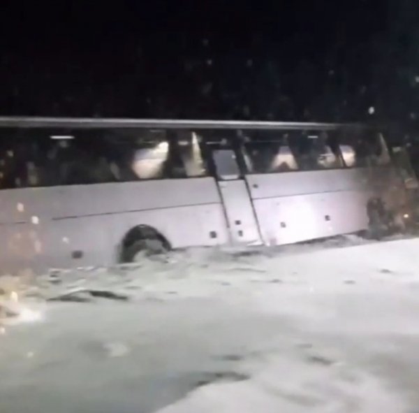 Ночное ДТП с рейсовым автобусом с тремя пострадавшими взяла под контроль прокуратура