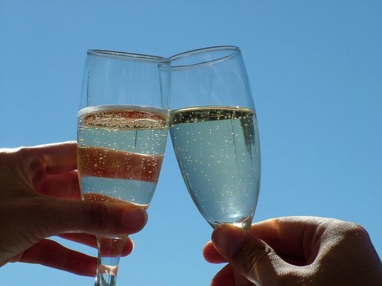 Шампанское не пользуется популярностью у жителей Алтайского края