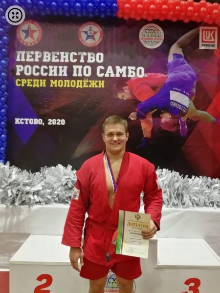 Спортсмен из Бийска завоевал бронзу на первенстве России среди молодежи