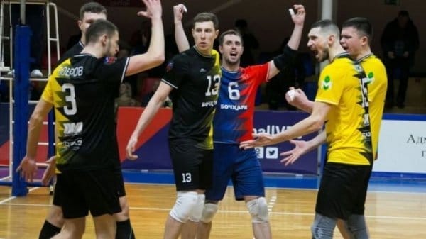Волейболисты "Университета" начали домашний тур с победы