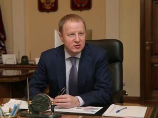 Виктор Томенко провел рабочую встречу с новым руководителем акционерного общества «Сибирь-Полиметаллы»