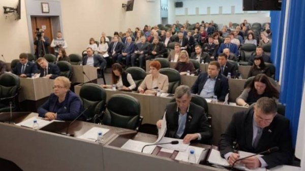 Бийские депутаты отделались предупреждениями за неточности в декларациях