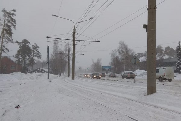Будет еще хуже: в Алтайском крае объявили штормпрогноз и начали перекрывать трассы