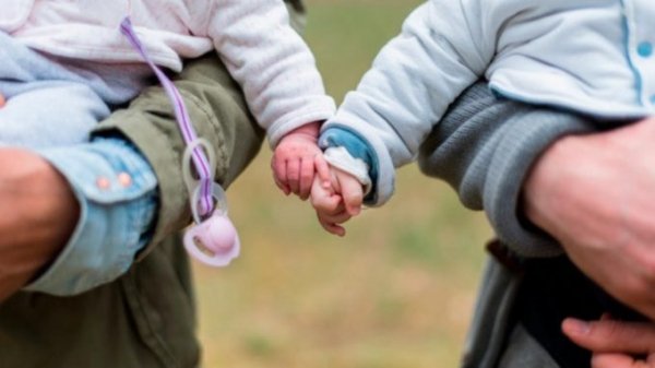 Число получателей детских пособий в Алтайском крае выросло на 20%