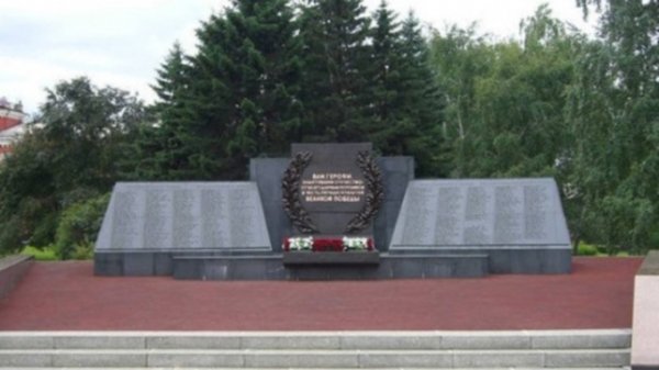 Памятники, посвященные Великой Отечественной войне, отреставрируют в Барнауле