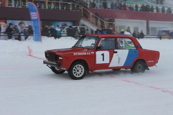 За туманами: как в Барнауле прошел чемпионат Алтайского края по зимним трековым гонкам