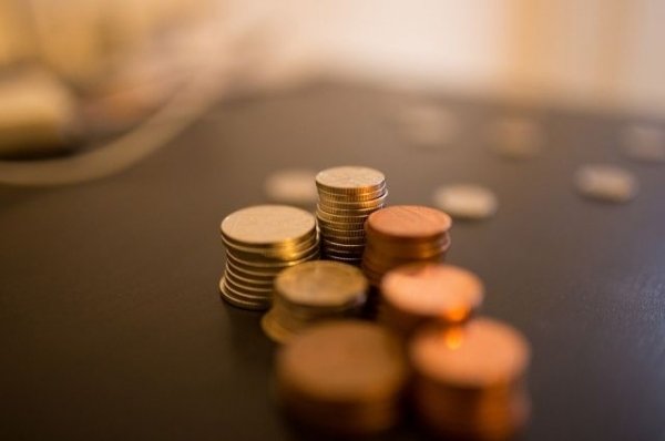 Россельхозбанк на Алтае предлагает монеты к праздникам