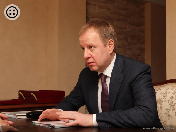 Полномочный представитель Президента России в СФО и губернатор Алтайского края обсудили реализацию нацпроектов в регионе