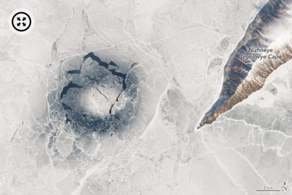 Учёные раскрыли секрет загадочных ледовых колец на Байкале
