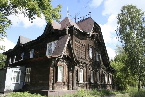 Что происходит с Домом Лесневского в Барнауле?
