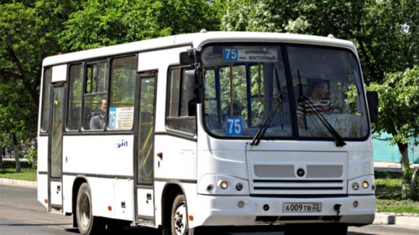 Барнаульцы рассказали о проблемном автобусном маршруте, проходящем через весь город