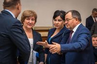 Алтайское Заксобрание на «тихой» сессии лишилось осужденных депутатов и начало готовиться к реформе Конституции