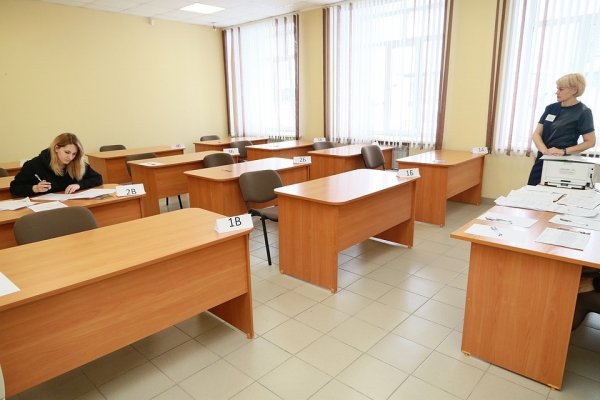 Побывать в шкуре 11-классника: как родители, депутаты и министры сдавали ЕГЭ