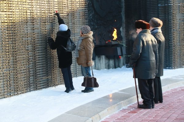 В Алтайском крае почтили память защитников Сталинграда. Фоторепортаж