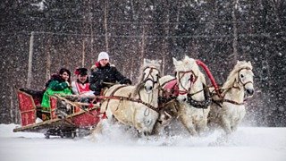Масленица 2020: когда начинать печь блины и зачем это нужно