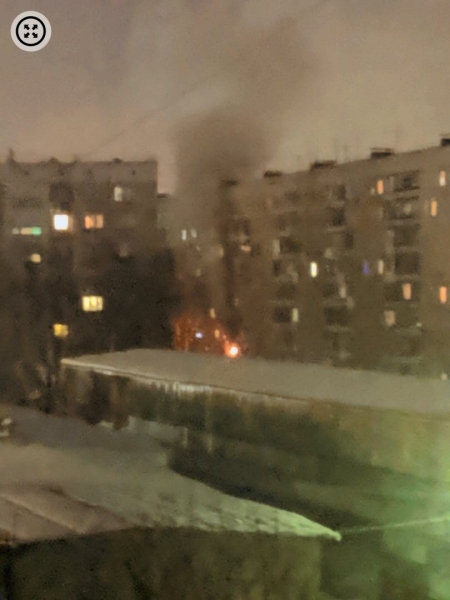 Пожар в многоквартирном доме произошёл ночью в Барнауле