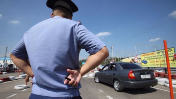 В России придумали, как заставить платить штрафы недобросовестных водителей