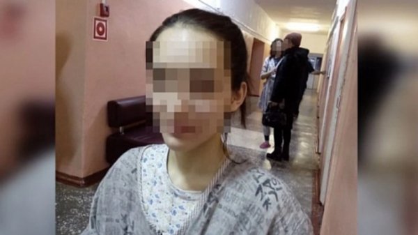 Новосибирская школьница насмотрелась на блогеров и стала анорексичкой