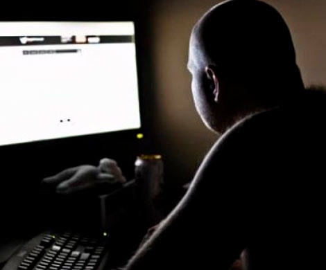 Мужчину из Заринска будут судить за Интернет-развращение несовершеннолетней
