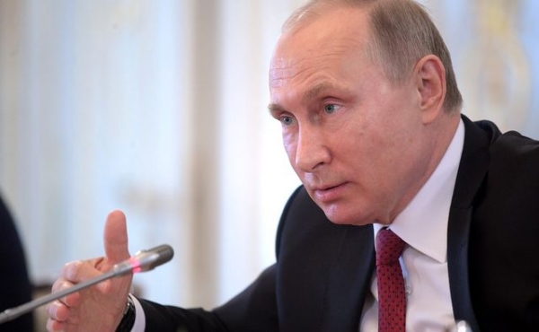 Путин внес поправки к Конституции о русских, боге и «правильном» браке