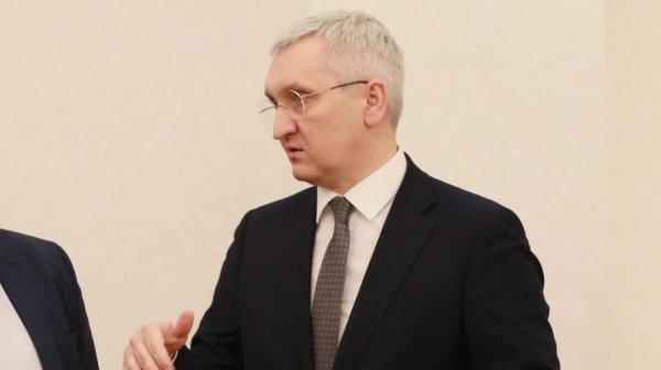 Виталий Снесарь сообщил, что скоро может быть назначен экономический зам главы Алтайского края
