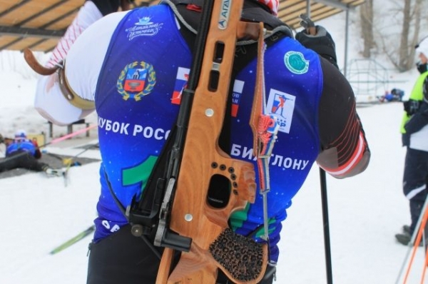 Ветераны биатлона приняли участие в Кубке России, который прошел в Барнауле