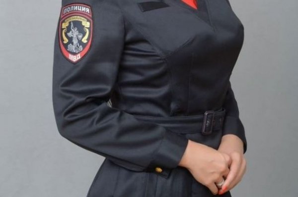 В Барнауле женщина вырвала клок волос у сотрудницы полиции