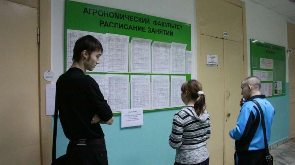 Алтайские вузы не спешат закрываться из-за коронавируса