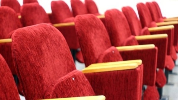 Минкульт рекомендует кинотеатрам закрыться с 23 марта