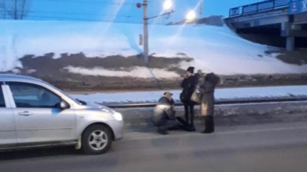 Ребенок попал под колеса автомобиля в Барнауле