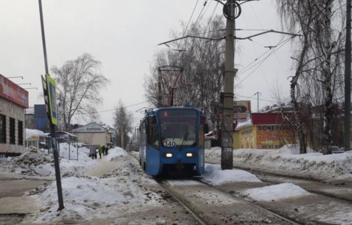 В Томске и Омске COVID-19 скорректировал движение общественного транспорта