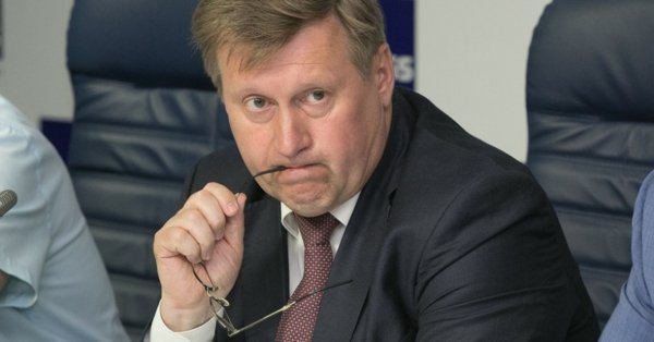 Локоть рассказал о возможности удаленной работы мэрии из-за коронавируса