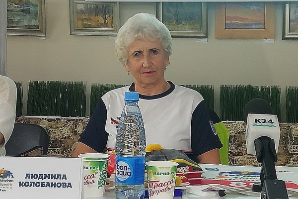 Легендарная 76-летняя спортсменка пробежит 50-километровый лыжный марафон на Алтае