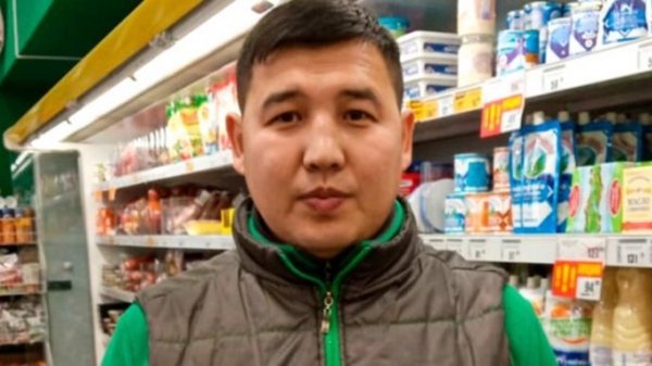 Кассир "Марии-Ра" спас троих человек от гибели в огне на Алтае